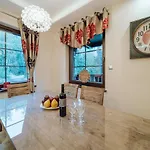 Apartmán Dolina Wikingow Oye 09 *